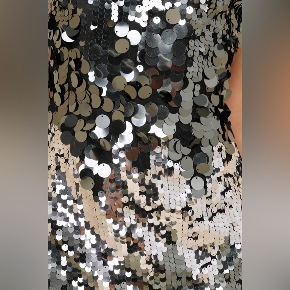 Lulus size small Disco Aura Silver and Grey Paillette Sequin Bodycon Mini Dress - Picture 4 of 8